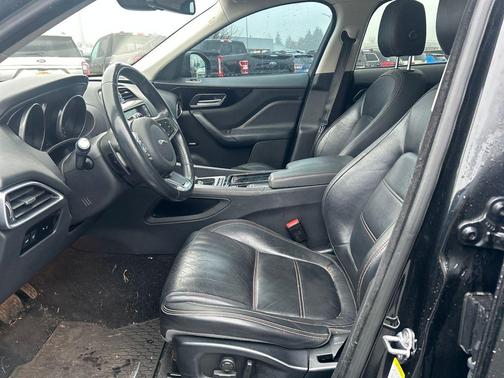 2018 Jaguar F-PACE 35t Prestige