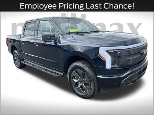 2025 Ford F-150 Lightning Flash