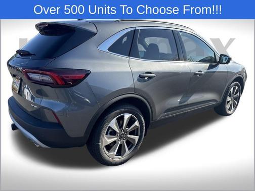 2025 Ford Escape Platinum