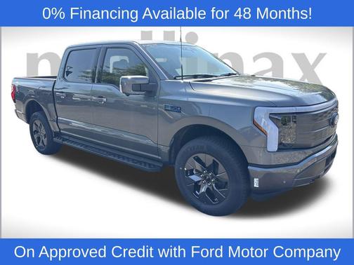 2025 Ford F-150 Lightning LARIAT
