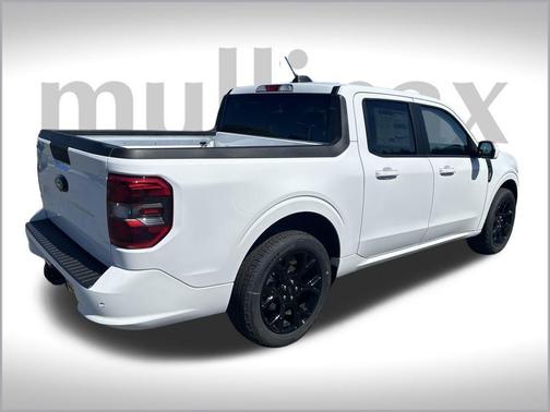 2025 Ford Maverick Lobo Standard