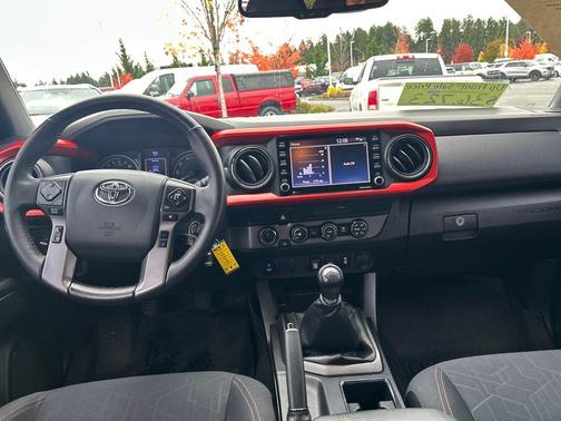 2020 Toyota Tacoma TRD Off-Road