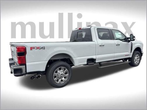 2025 Ford F-350 Lariat