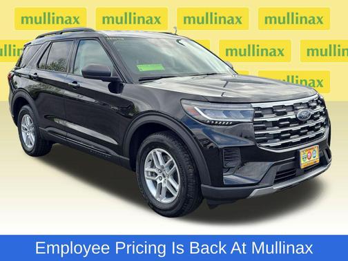 Agate Black Metallic 2026 Ford Explorer Active