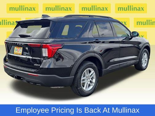 Agate Black Metallic 2026 Ford Explorer Active