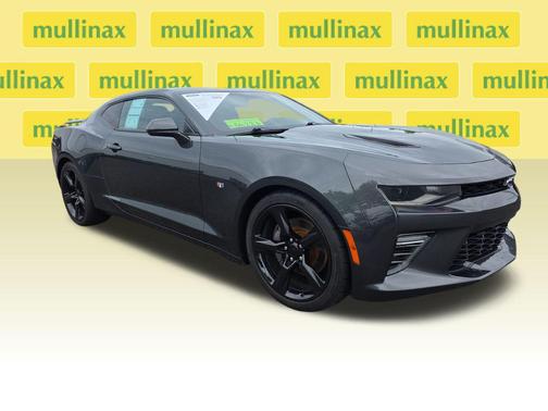 Nightfall Gray Metallic 2018 Chevrolet Camaro 1SS