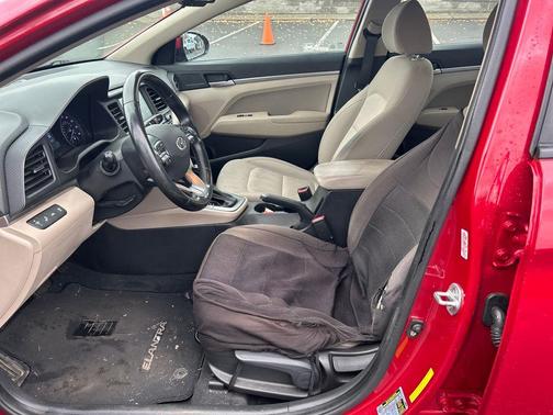 2019 Hyundai ELANTRA Value Edition