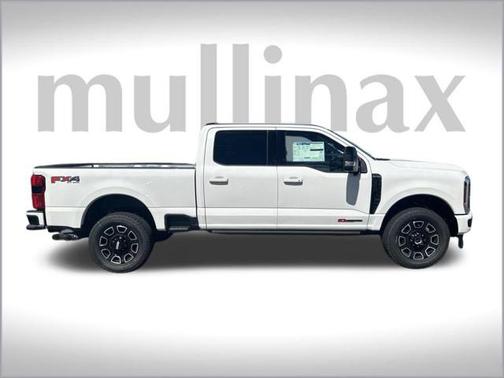 2025 Ford F-350 Platinum