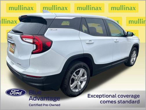 Summit White 2024 GMC Terrain SLE