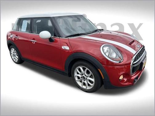 2017 MINI Hardtop Cooper S