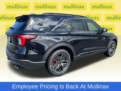 Agate Black Metallic 2026 Ford Explorer ST