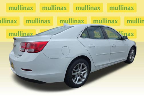 Summit White 2016 Chevrolet Malibu Limited LT