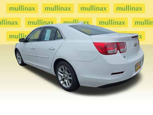Summit White 2016 Chevrolet Malibu Limited LT