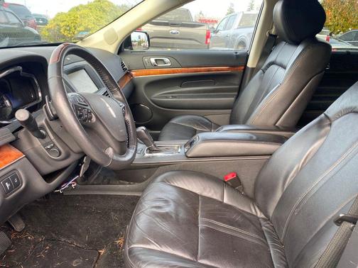 2014 Lincoln MKT EcoBoost