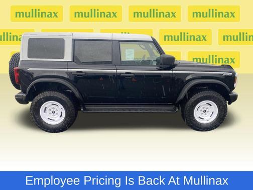 Shadow Black 2026 Ford Bronco Heritage Edition