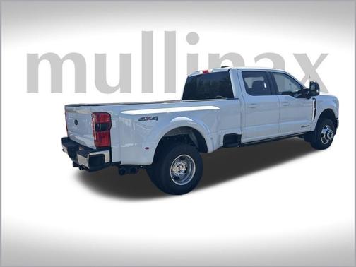 2025 Ford F-350 Lariat