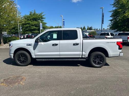 2025 Ford F-150 Lightning XLT