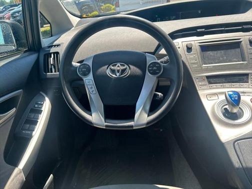 2013 Toyota Prius Three SE