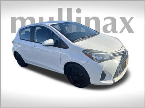 2016 Toyota Yaris L