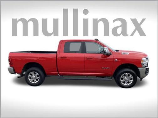 2023 RAM 3500 Laramie Crew Cab 4x4 6'4' Box