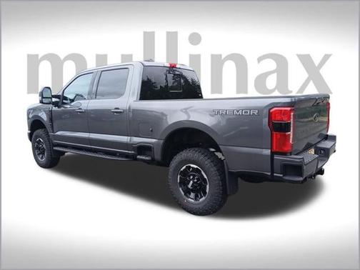 2025 Ford F-350 XLT