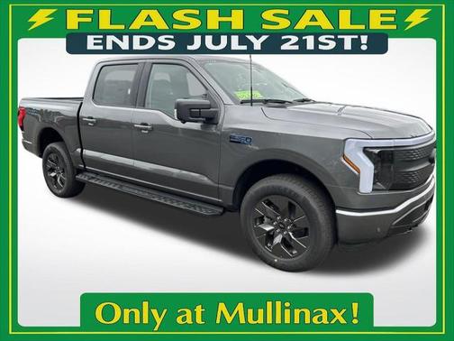 2025 Ford F-150 Lightning Flash