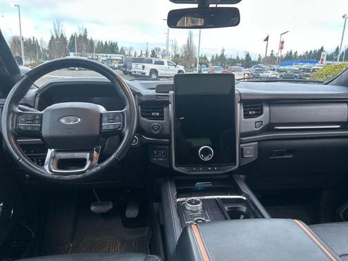 2023 Ford Expedition Max Platinum