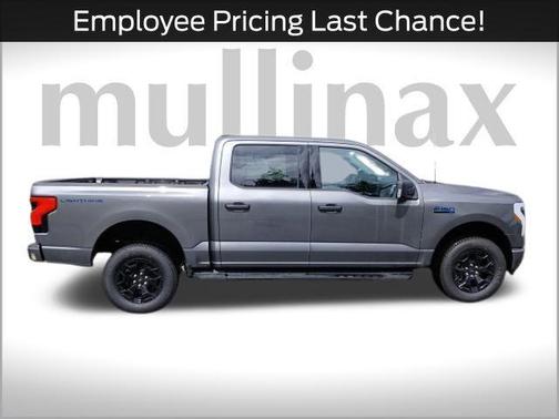 2025 Ford F-150 Lightning XLT