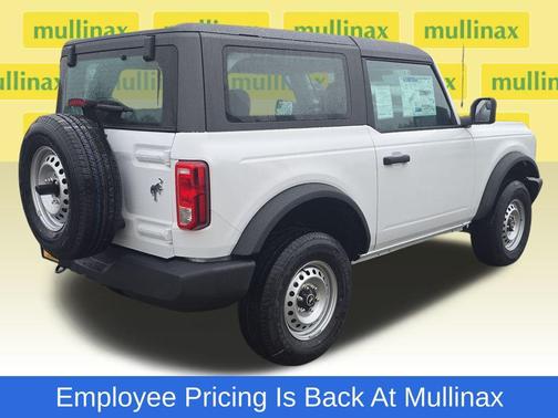 Oxford White 2026 Ford Bronco Base