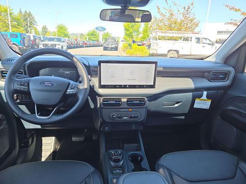 Carbonized Gray Metallic 2026 Ford Maverick Lobo Standard