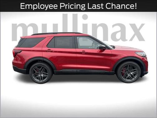 2025 Ford Explorer ST