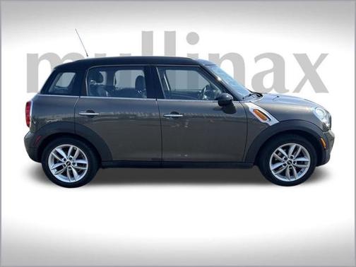 2012 MINI Cooper Countryman Base