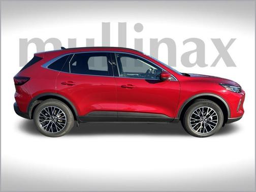 2025 Ford Escape PHEV SE
