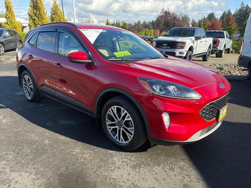 2020 Ford Escape SEL
