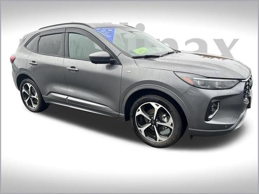2023 Ford Escape ST-Line Elite