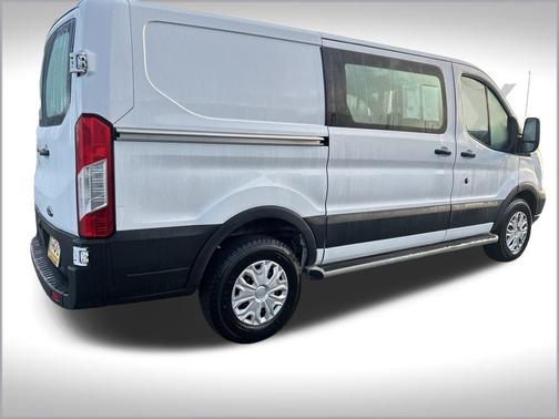 2017 Ford Transit-250 Base