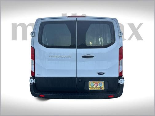 2017 Ford Transit-250 Base