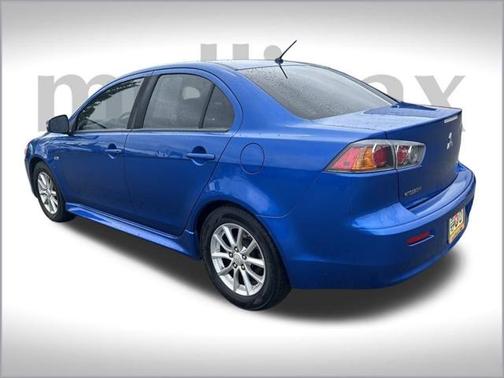 2016 Mitsubishi Lancer ES