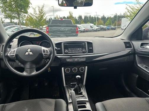 2016 Mitsubishi Lancer ES
