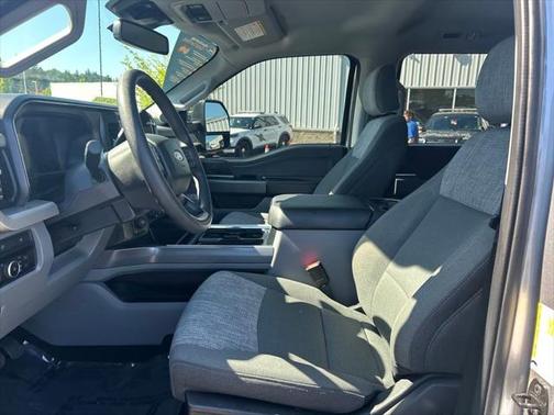 2023 Ford F-250 XLT
