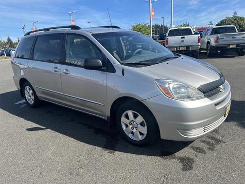 2005 Toyota Sienna LE