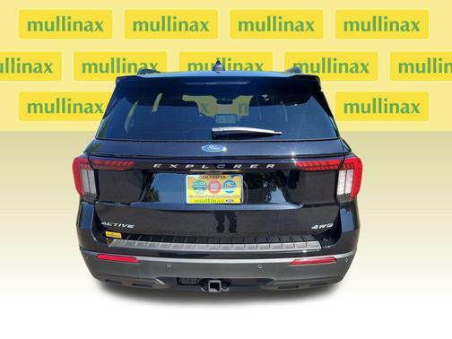 Agate Black Metallic 2026 Ford Explorer Active