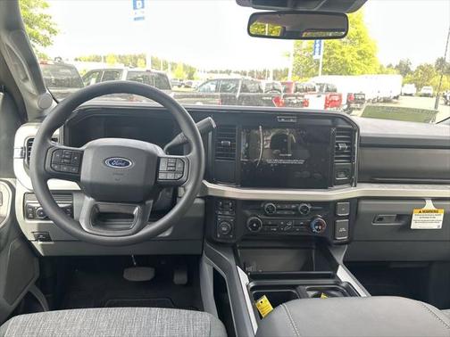 2025 Ford F-250 XLT