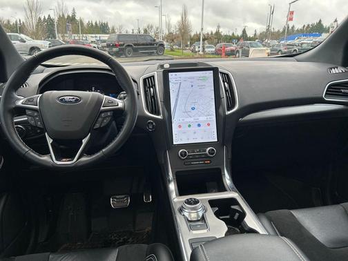 2022 Ford Edge ST