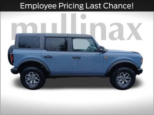 2025 Ford Bronco Badlands