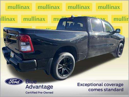 Diamond Black Crystal Pearlcoat 2021 RAM 1500 Big Horn/Lone Star