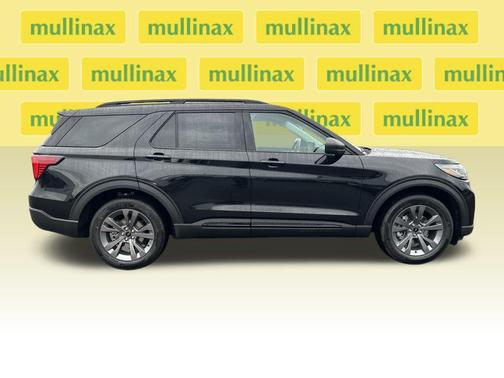 Agate Black Metallic 2026 Ford Explorer Active w/200A Pkg