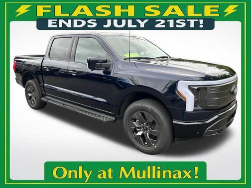 2025 Ford F-150 Lightning LARIAT