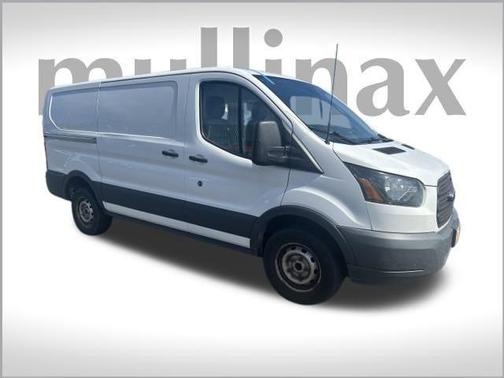 2017 Ford Transit-250 Base