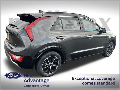 2023 Kia Niro SX